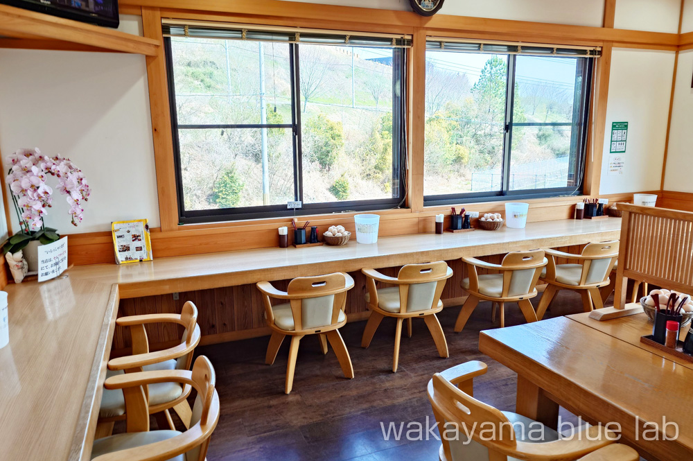 卵庵 はしたま 店内